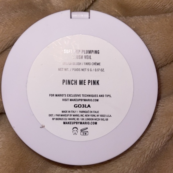 Makeup By Mario Pink Blush Compact - Picture 3 of 3